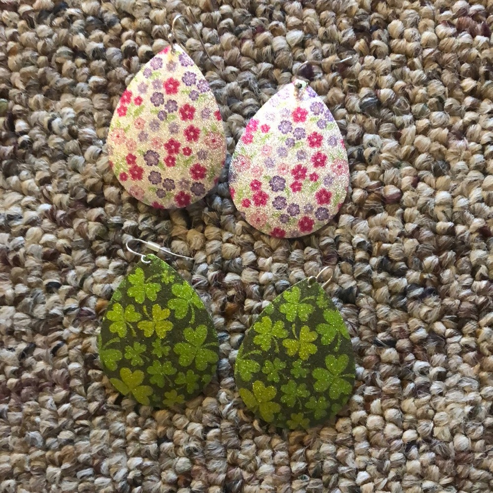 Earring set - Picture 3 of 3
